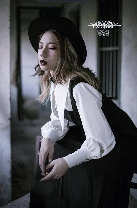 Joan Gothic Lolita Jumper Dress and Blouse