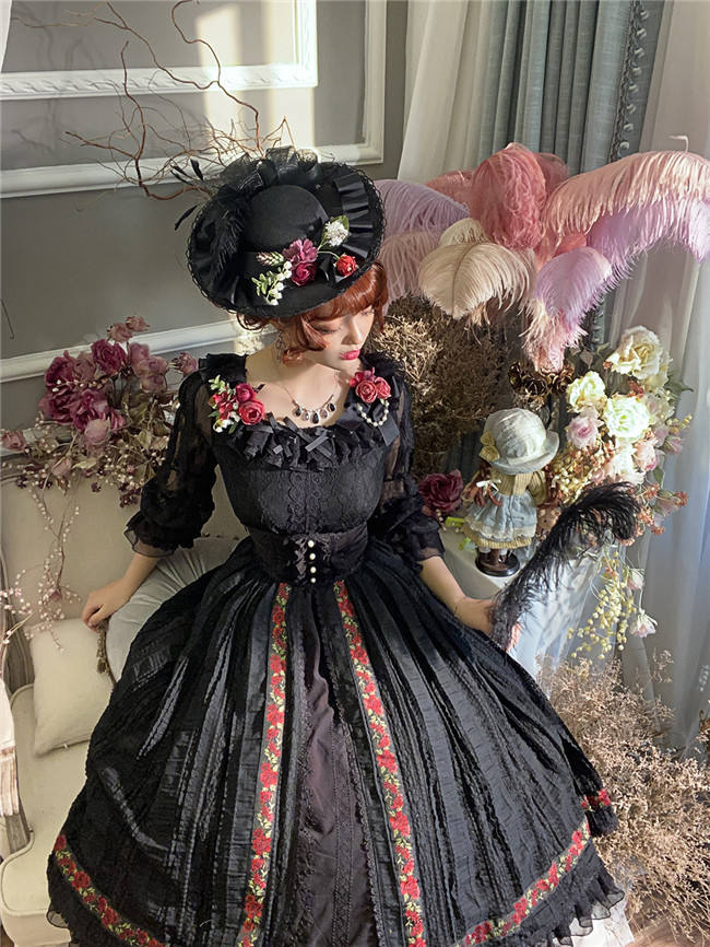 Miss Point ~ Salley Garden 2.0 Embroidery Vintage High Waist Lolita Skirt