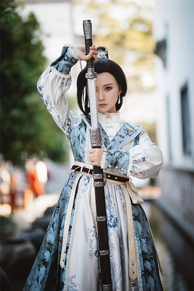 Rabbit Teeth ~Heavy Jacquard Fake Two-pieces Qi Lolita OP