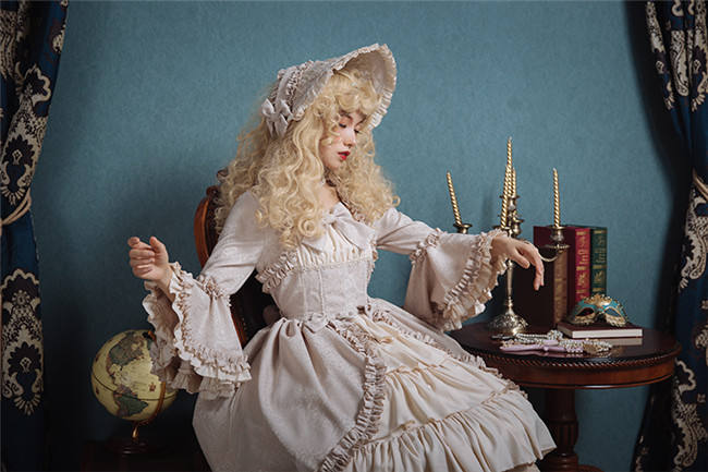 Henrietta ~Victoria Doll~ Vintage Lolita OP Dress