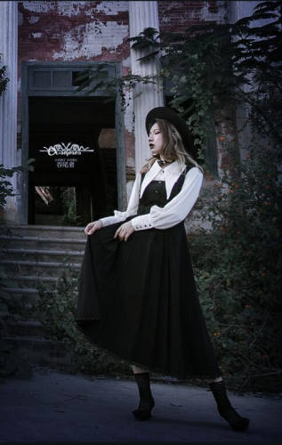 Joan Gothic Lolita Jumper Dress and Blouse