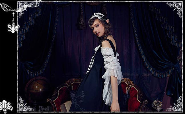 Black Lily~ Gothic Lolita JSK -Pre-order Closed