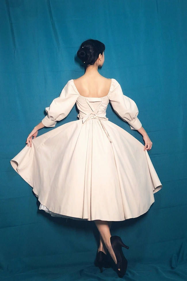 Gem Manor ~Elegant Vintage Lolita OP -Apricot L Size In Stock