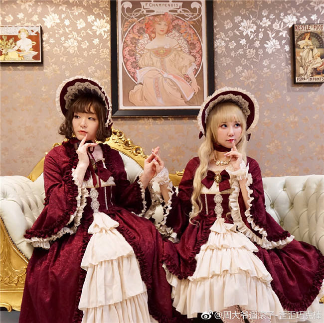 Henrietta ~Victoria Doll~ Vintage Lolita OP Dress