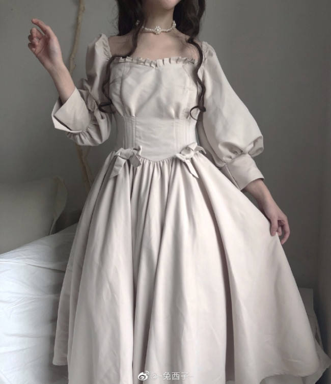 Gem Manor ~Elegant Vintage Lolita OP -Apricot L Size In Stock