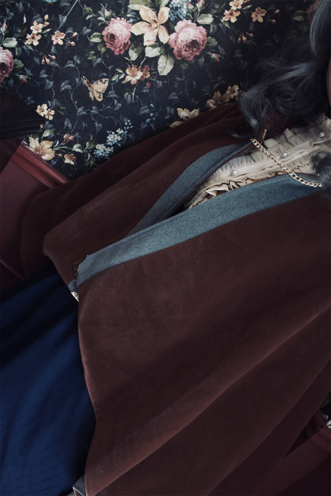 MISS 1860~ Vintage Lolita Cape+Skirt+Corset+Blouse -out