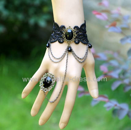 Black Lace Vintage Pendant Bracelet and Ring-out