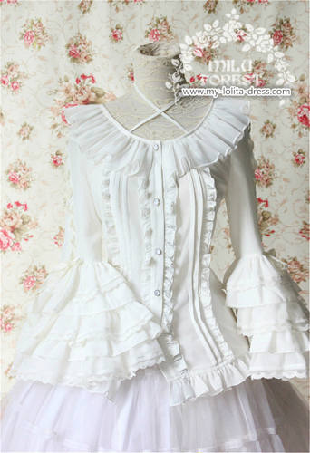 Sleeping Beauty~ Vintage Lolita Hime Sleeves Blouse
