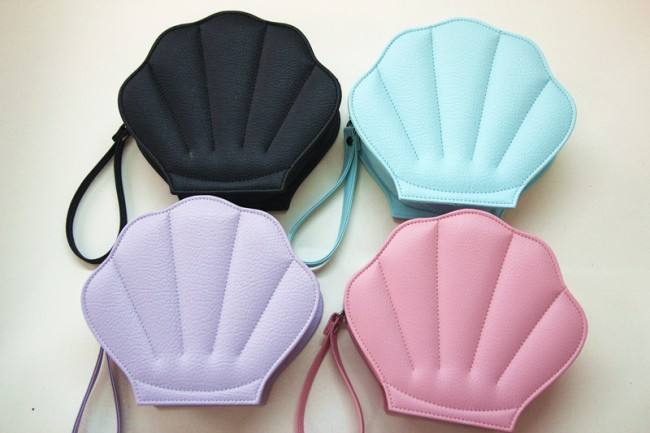 Loris Sweet Seashell Shaped Lolita Bag