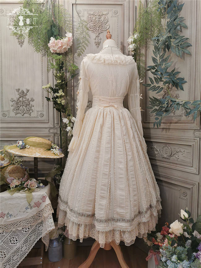 Miss Point ~ Salley Garden 2.0 Embroidery Vintage High Waist Lolita Skirt