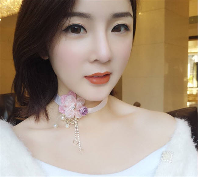 Bustling Flowers Beautiful Tassels Lolita necklace
