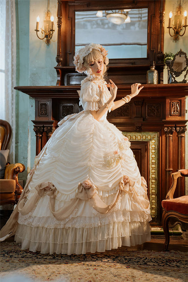 Henrietta ~Rose Queen Flowers Luxury Lolita OP