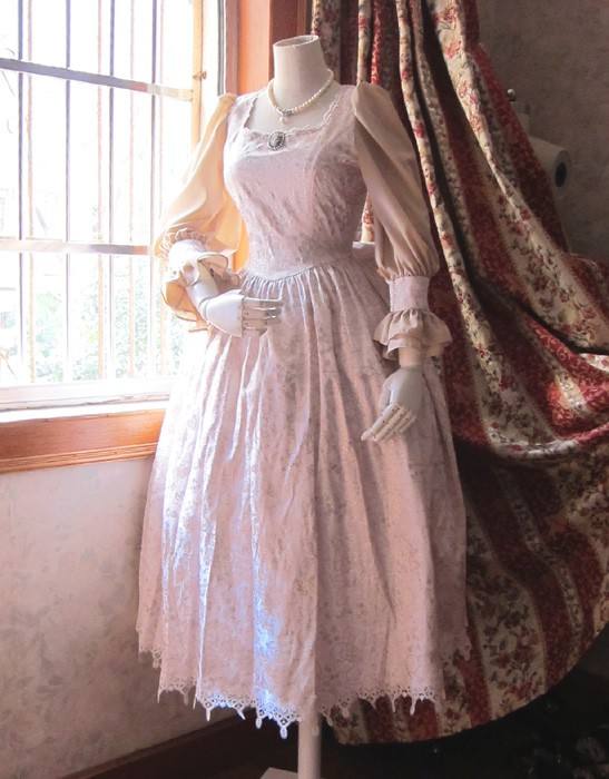 Surface Spell Black Gothic Lolita Dress - Multiple colors