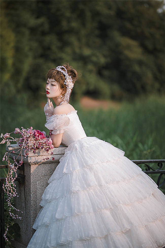 Moon Lover ~ Elegant Lolita OP Bridal Design -Pre-order
