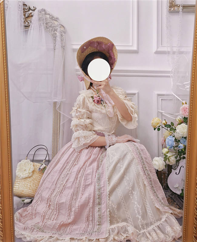 Miss Point ~ Salley Garden 2.0 Embroidery Vintage High Waist Lolita Skirt