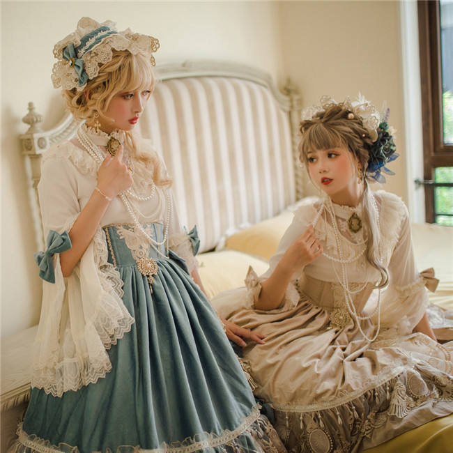 Miss Point ~Elizabeth~ Vintage Hime Sleeves Blouse