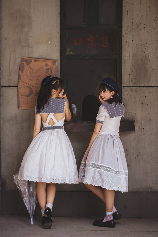 Miss Point ~Little Sea Snail Sweet Sailor Lolita Blouse + Skirt Set