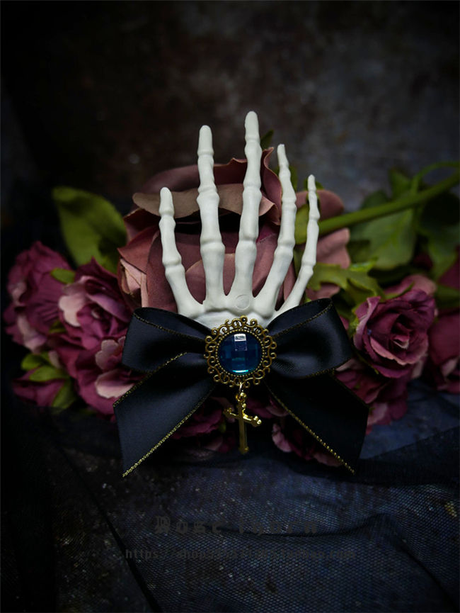 Devil's Claw~ Skeleton Hand Cross Dark Halloween Hairclip 2 Uses Lolita Accessories