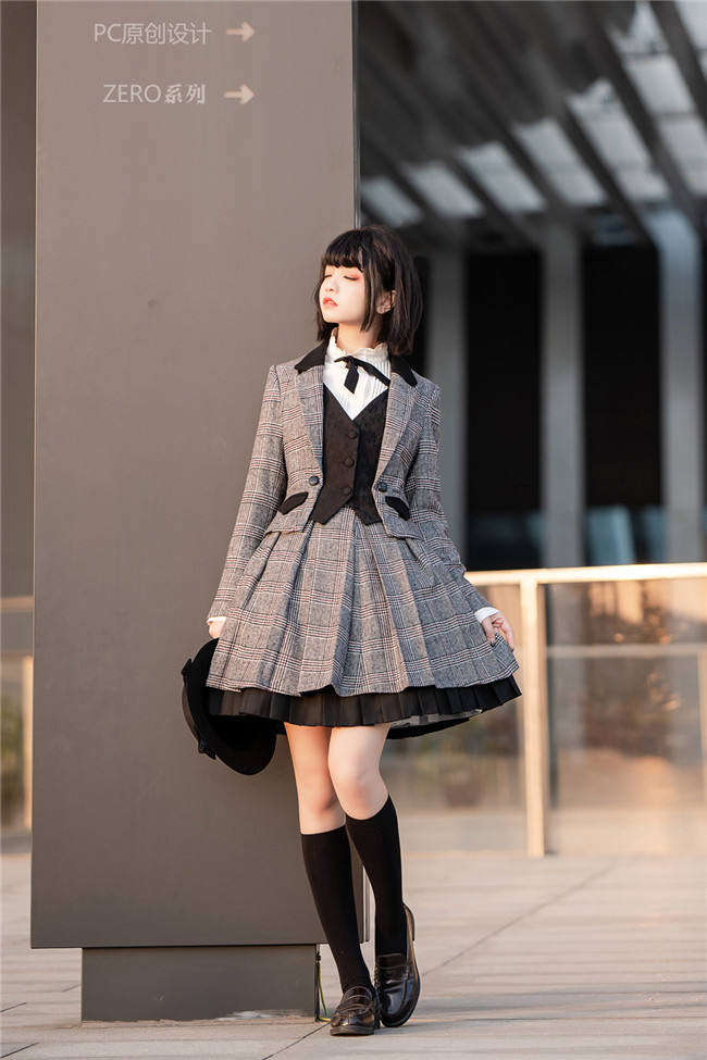 ZERO Vintage Maiden Winter Lolita Set -In Stock