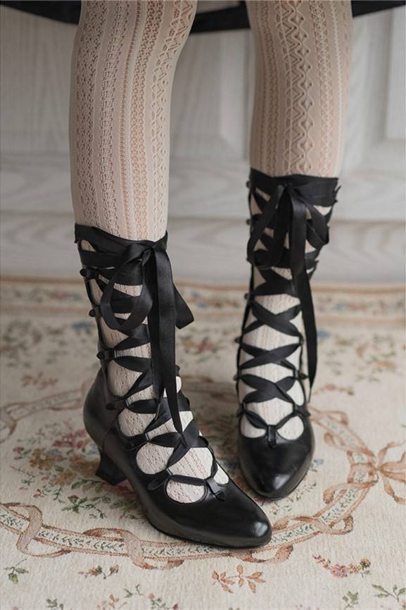 Lolita Retro Straps Boots-Pre-order