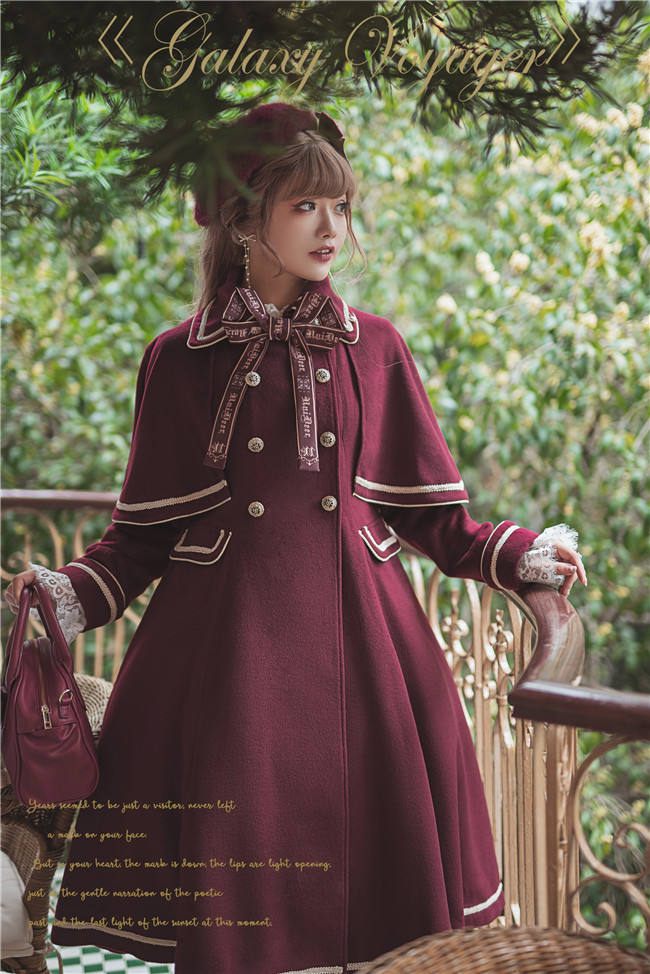 Travelers In the Milky Way Winter Lolita Coat with Detachable Cape