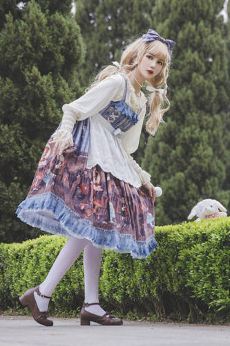 Infanta ~Alice in the Dark Forest Lolita JSK