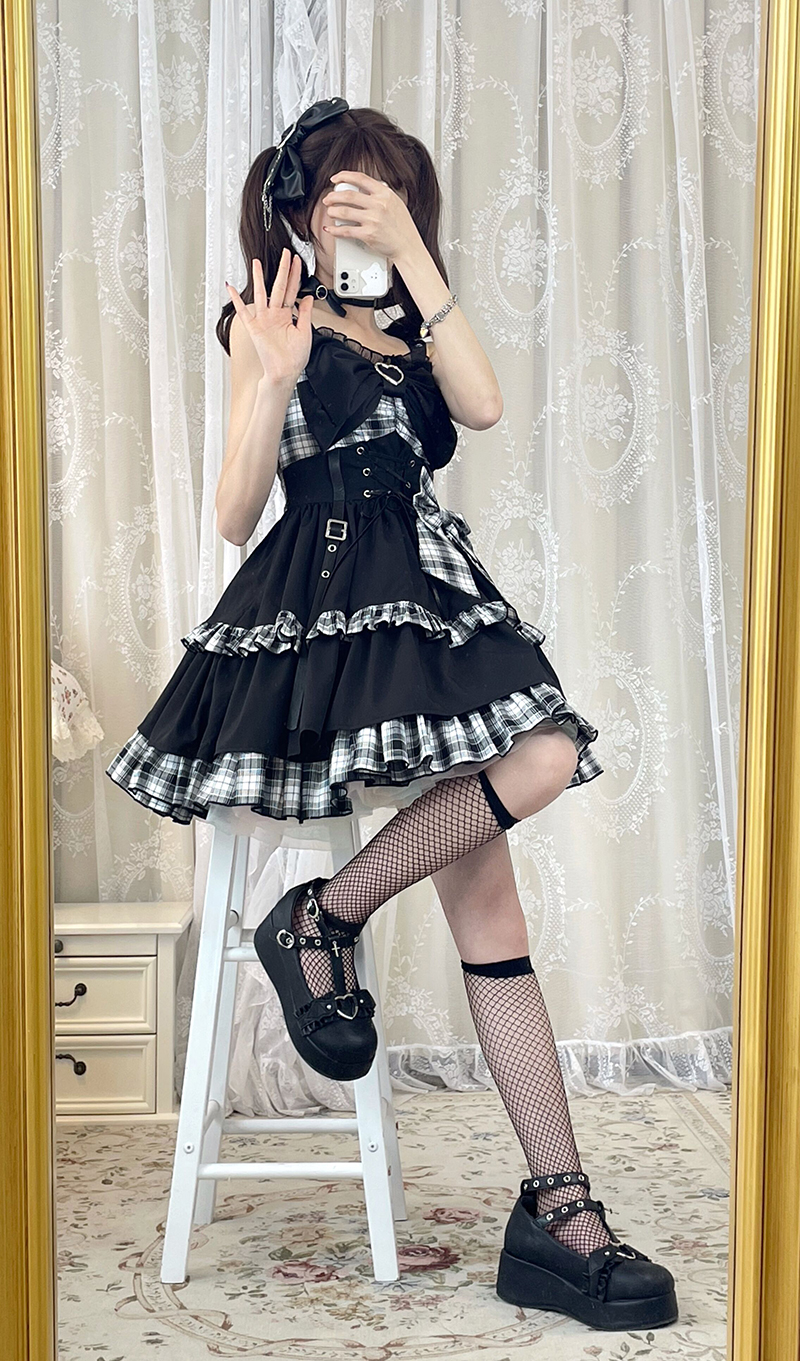 Lolita Fashion 101 - Geek Girl Brunch