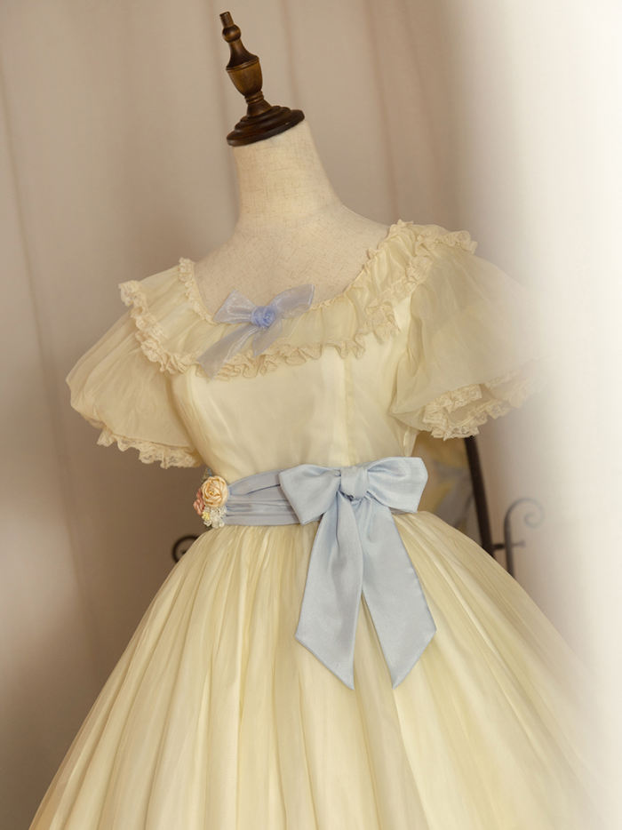 The Runaway Princess Vintage Lolita OP Short Version