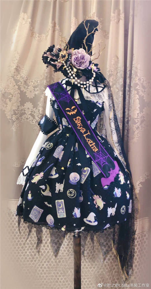 Little Ghost Embroidery Apron Set