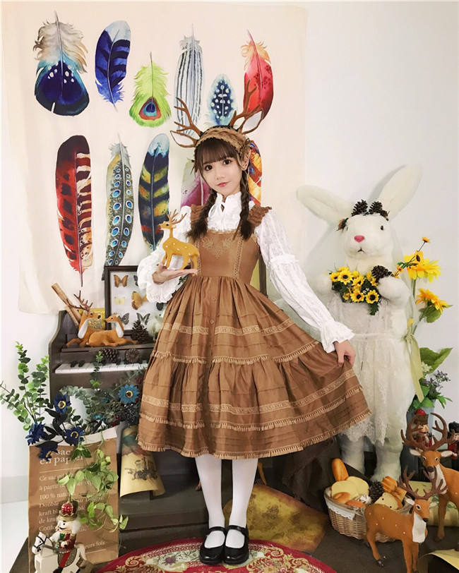 A Girl Looking Far Away Winter Vintage Lolita JSK -Pre-order