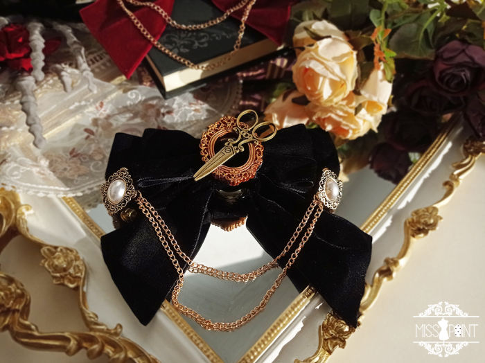 Miss Point ~Freak House Circus Lolita Accessories