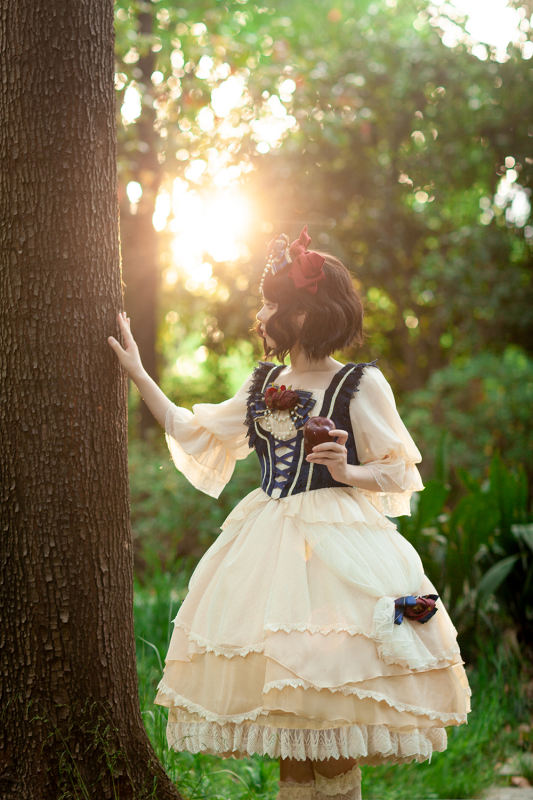 Infanta Snow White Lolita Top + Skirt Set