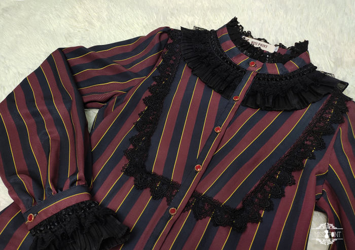 Miss Point ~Freak House Circus Stripe Lolita Blouse