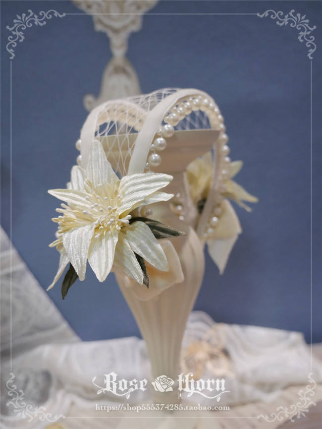Rose Thorn White Lily Classic Lolita Headbow/Brooch