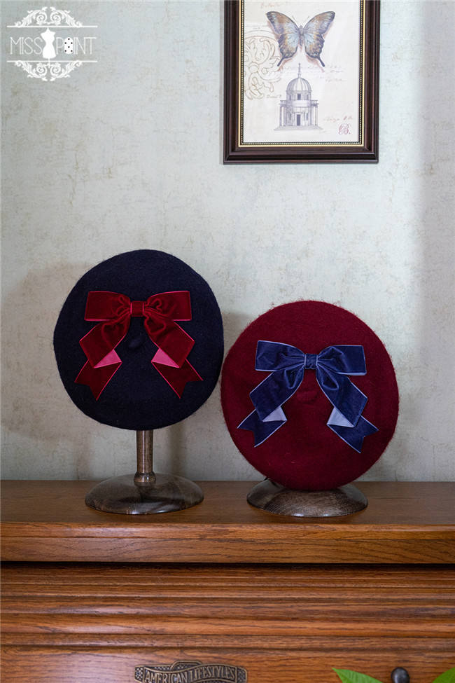 Miss Point ~The Pointe Estate Vintage Lolita Accessories