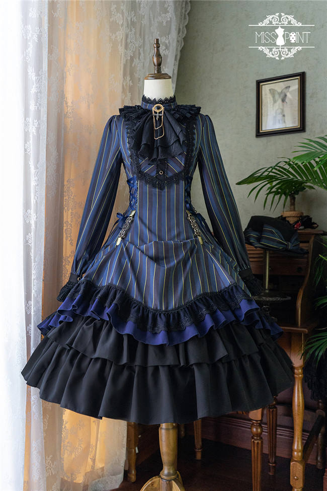 Miss Point ~The Pointe Estate Stripe Lolita OP
