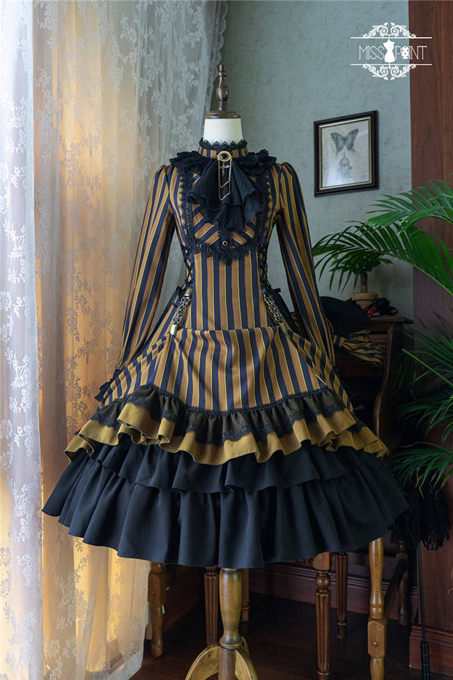 Miss Point ~The Pointe Estate Stripe Lolita OP