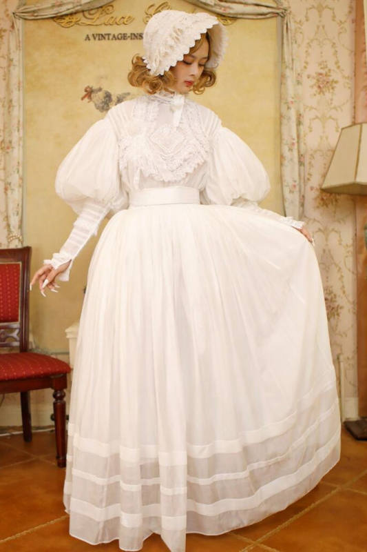 Lace Garden Cold Summer Victoria Blouse Skirt