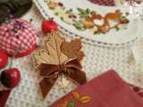 Maple Leaf Embroidery Brooch