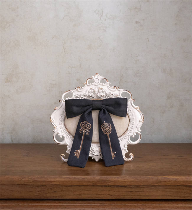 Miss Point Antique Key Classic Lolita Accessories
