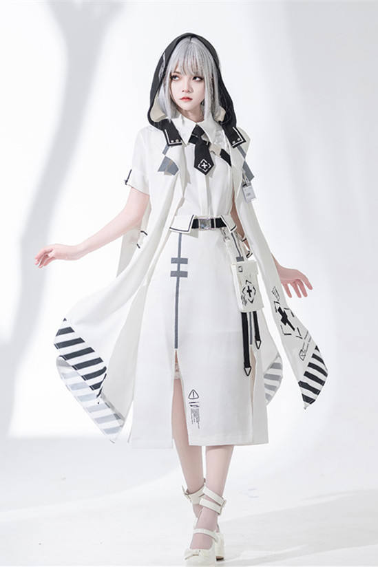 Princess Chronicles Hai Ku Ao Shi Lolita Blouse, Skirt and Single-shoulder Cape