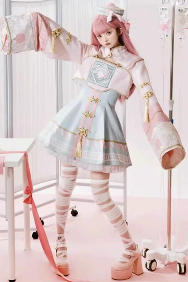 Pastel pink lolita on sale dress