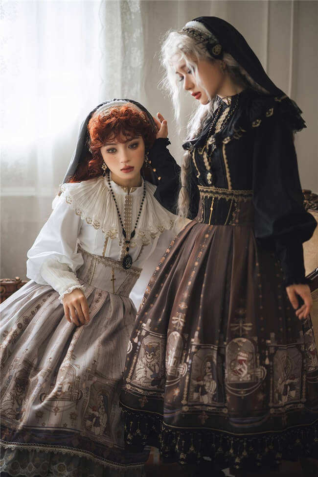 Miss Point ~ Demon Hunting Notes Skirt