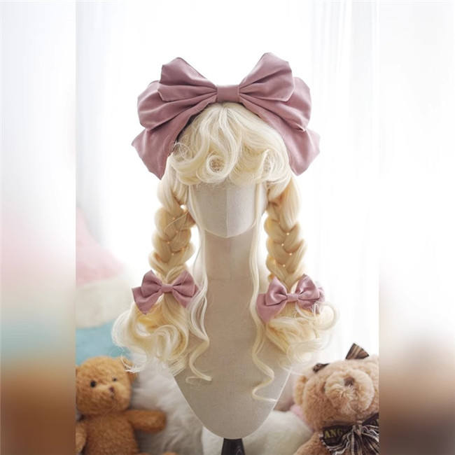 Yuchashui Vintage Doll Elegant Long Curls Lolita Wigs 50cm