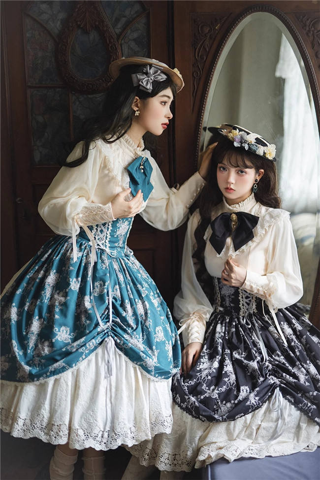 Miss Point Antique Wall Classic Lolita Skirt