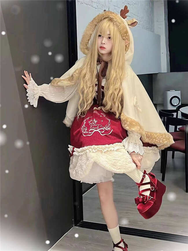 Winter Deer Lolita Cape Wine and White