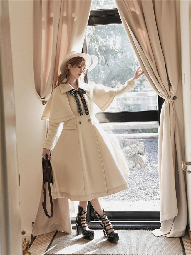 Travelers In the Milky Way Winter Lolita Coat with Detachable Cape