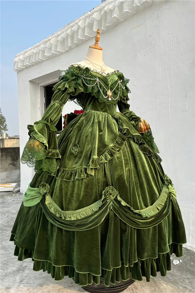 Meowing and Fruity Tana Manor Velvet Green Vintage Lolita Wedding Dress