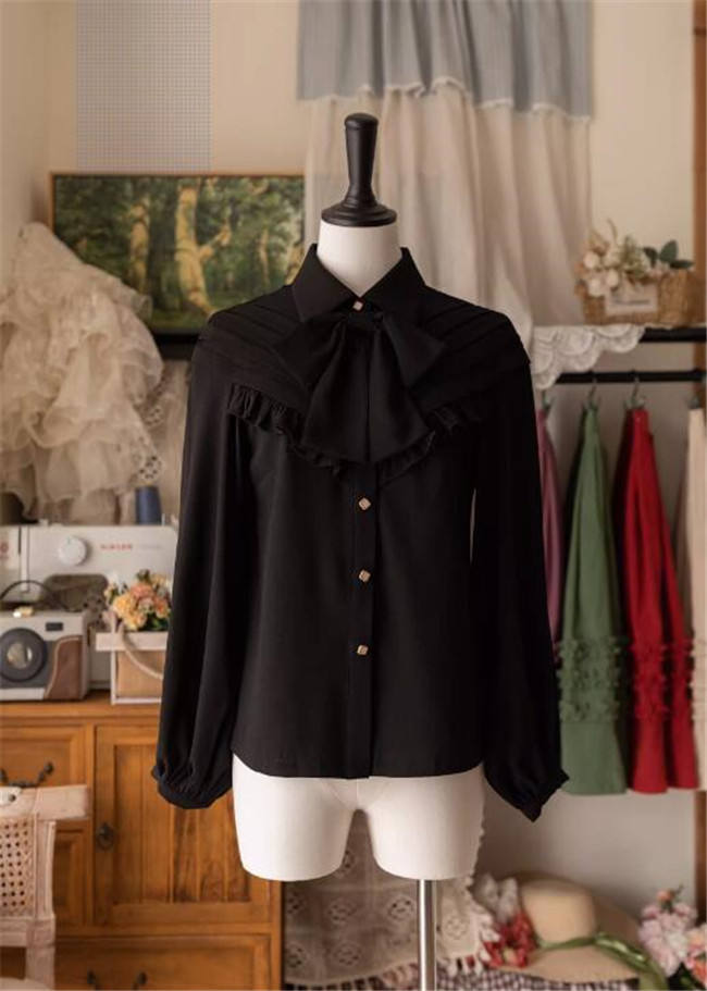 Forest Wardrobe Forest Basket Classic Lolita Blouse