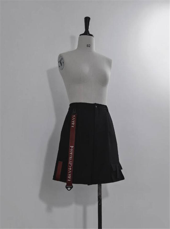 Princess Chronicles Black Jumper, Skirt, Coat, Top and Pants Ouji Fashion